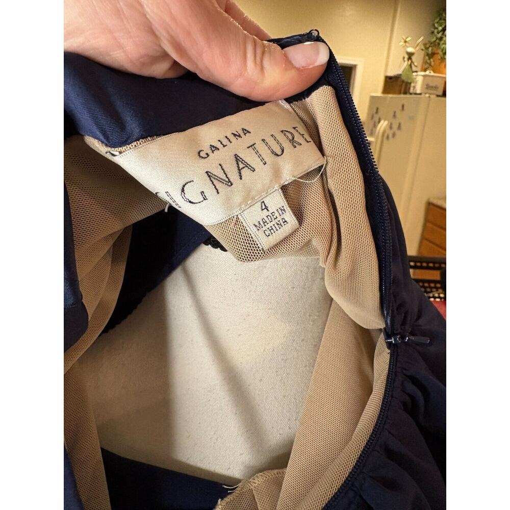 Galina Signature Navy Blue Formal Gown Crisscross back Size 4 NEW MSRP $189 - Picture 16 of 16